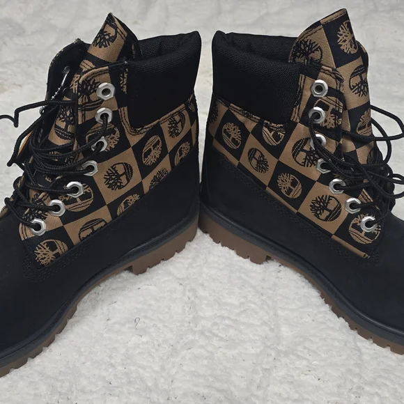 Timberland Men's Black and Tan Boots - Picture 3 of 10
